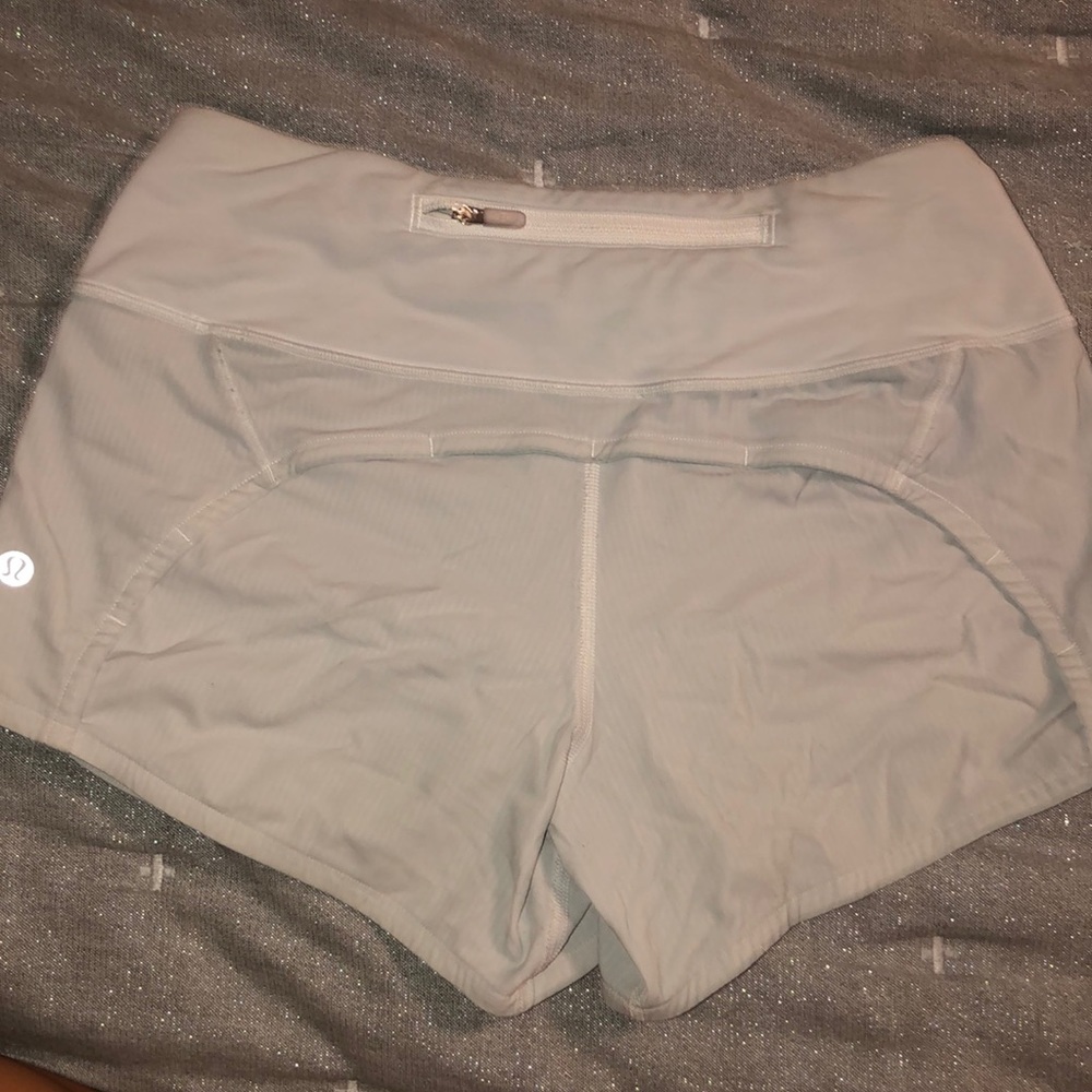 2018 White Women’s Speed Up Short 4